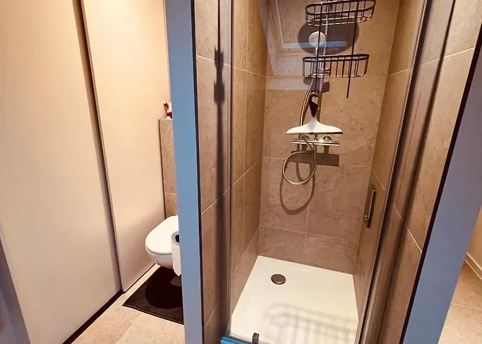 Christina's 1 Bed- Third Floor 奥斯滕德